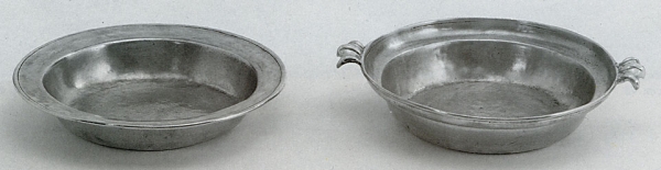 Traditional pewter bowl with handles