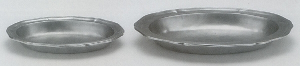 Pewter Dish 689