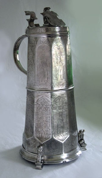 Traditional pewter guild tankard
