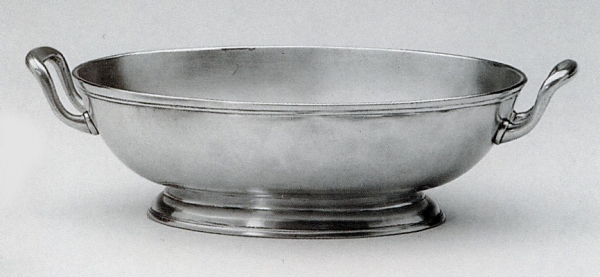 Traditional pewter oval footed bowl