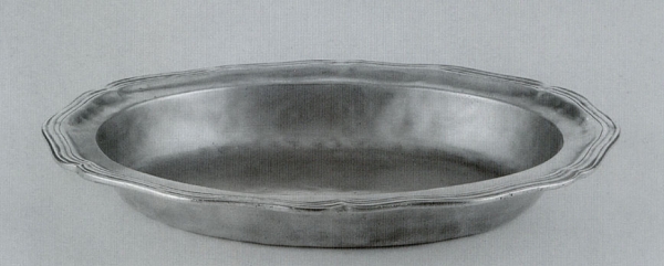 Traditional pewter oval bowl scalloped