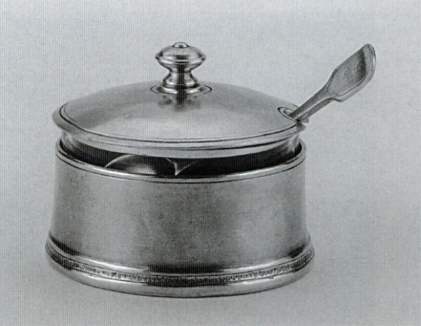 Traditional pewter bowl with lid & spoon