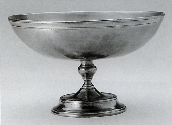 Traditional pewter round bowl/tall foot