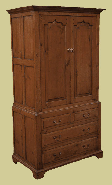 Linen Press Ant.Style Fruitwood