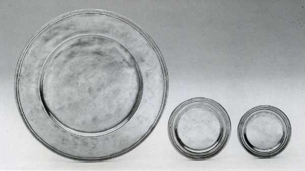 Pewter Plate or Underplate 518