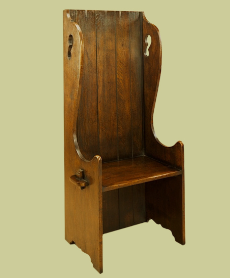 18th century style boarded oak settle.