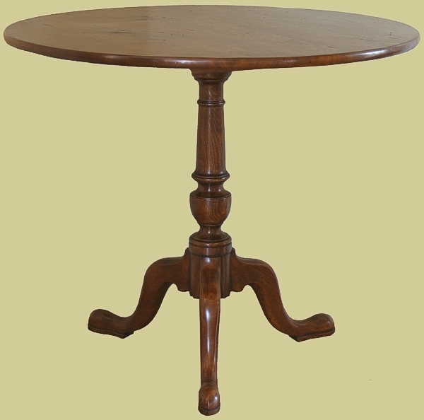 Round Lamp Table Oak Pedestal