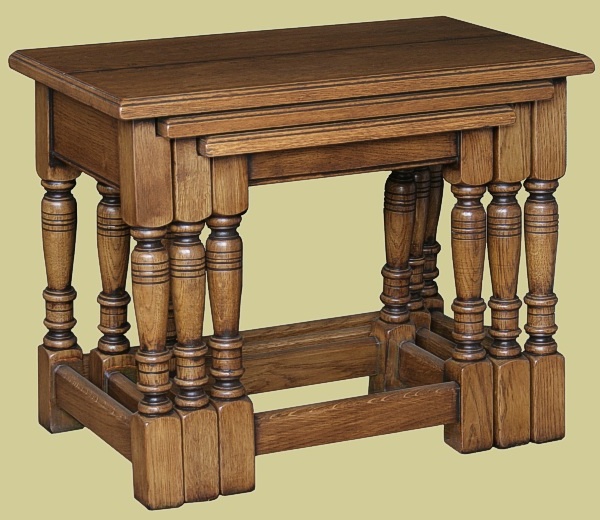 Oak Nest of Tables