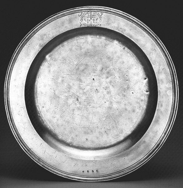 Traditional Pewter Dish 268