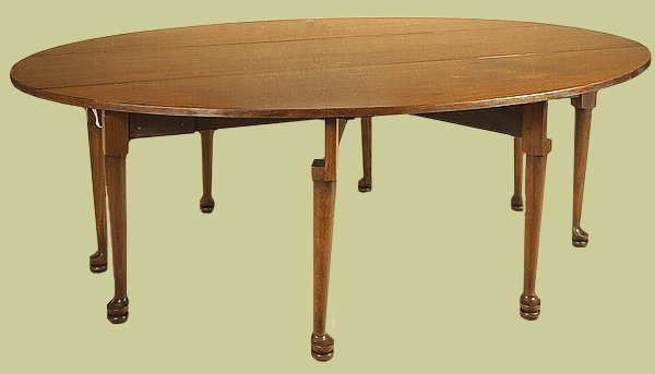 Gateleg drop leaf table, handmade in oak with padfeet. An 18th century style, 8 seater.