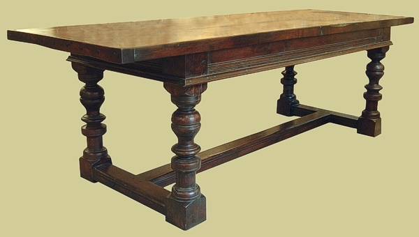 Refectory table with baluster & peg legs