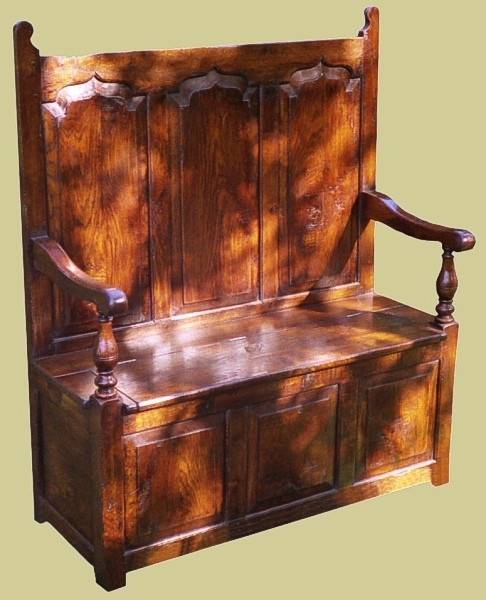 Oak 18th century style settle