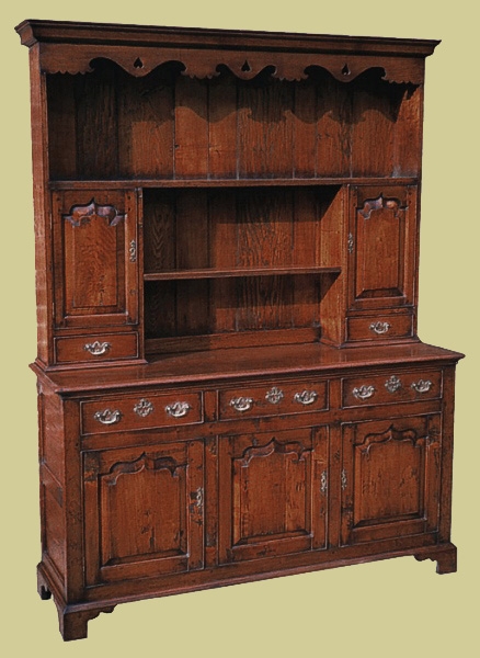 Cherrywood dresser 3 drawer