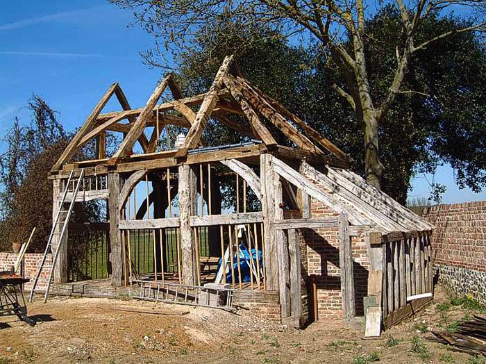 Old oak frame re-erection for blog