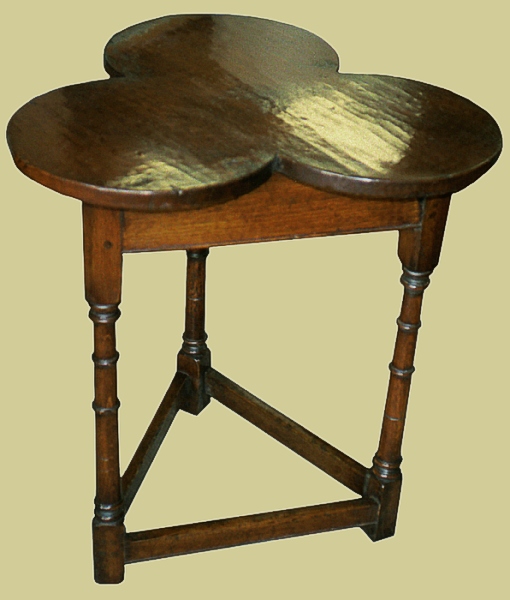 Oak Trefoil Shaped Top Lamp Table