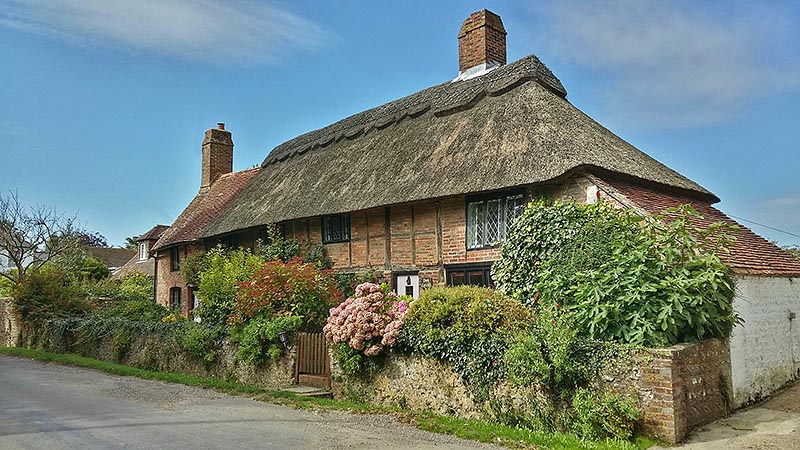 Wilmington timber framed and thatched cottage