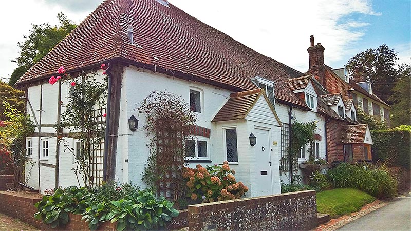 Wilmington rendered and painted cottages