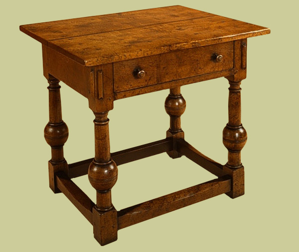 Oak side table with period style bulbous turned legs.