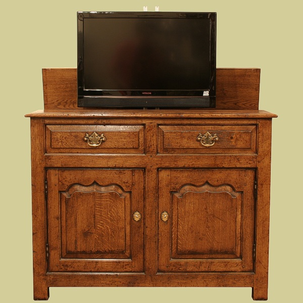Oak TV cabinet